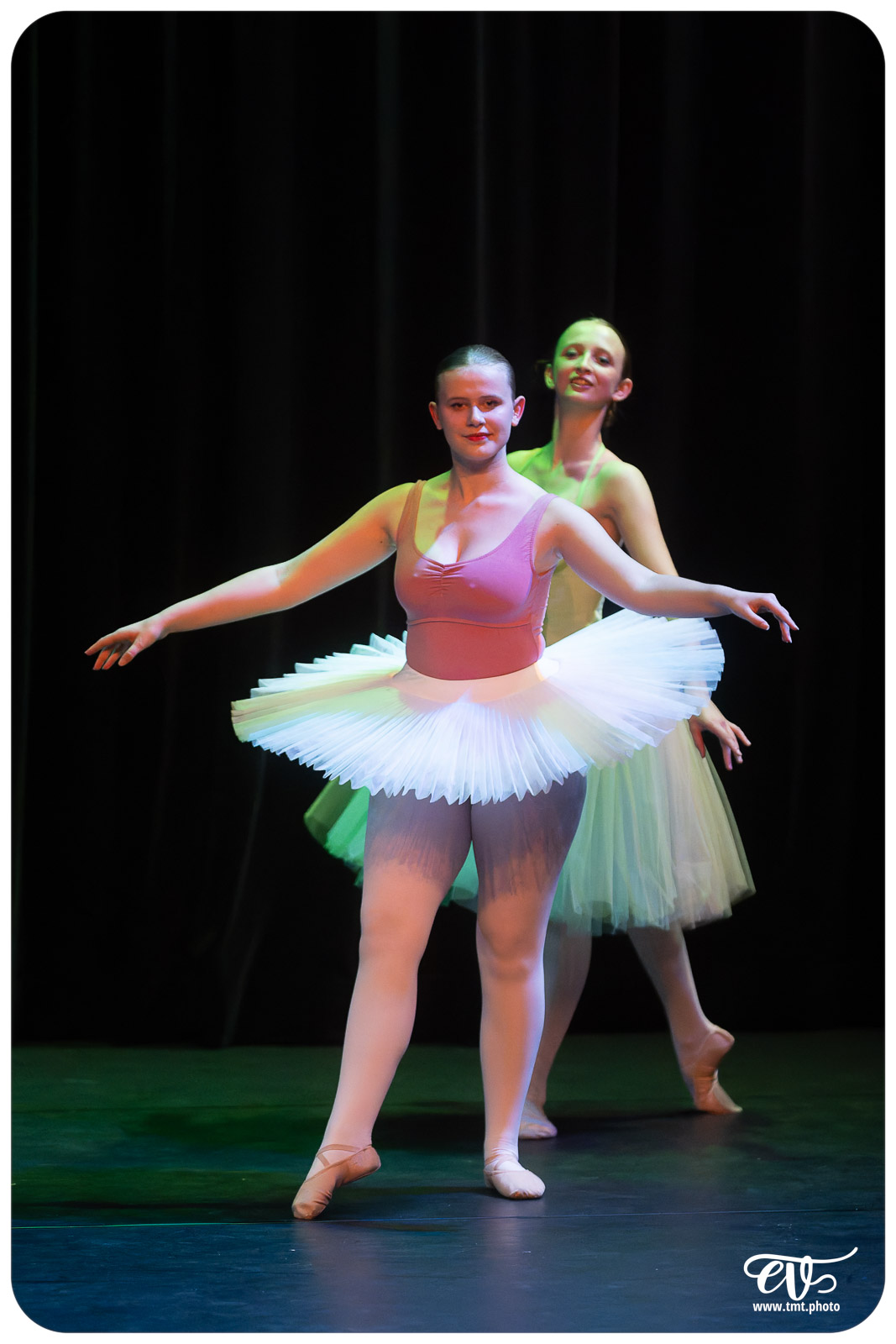 ECOLE DE DANSE CÉCILE ADAMOW